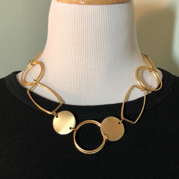 Gold Necklace - Picture 4 of 6